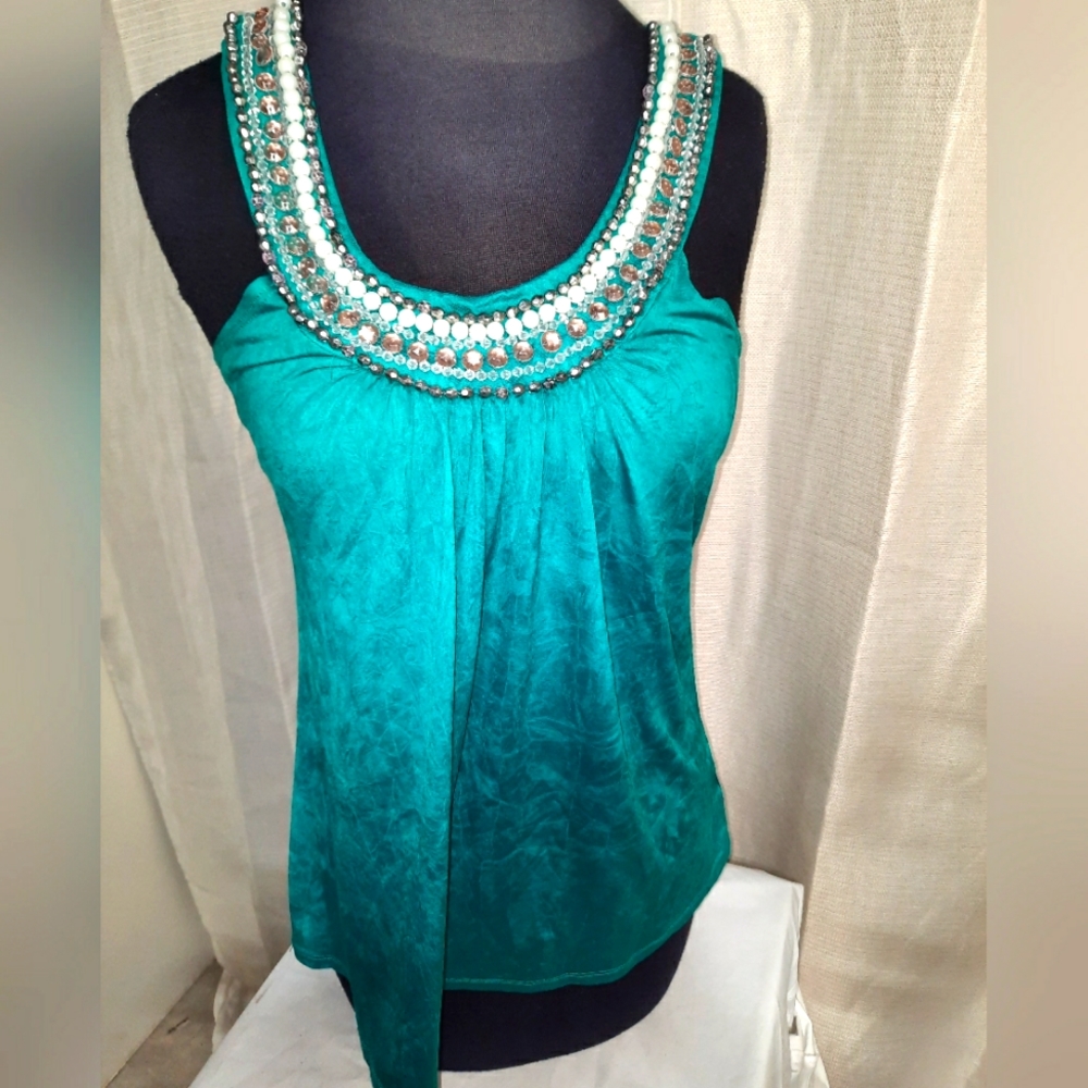 I.N. Sleeveless Beaded Neckline Top small